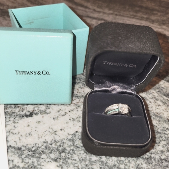 1.24 CT Tiffany Lucida Diamond Ring